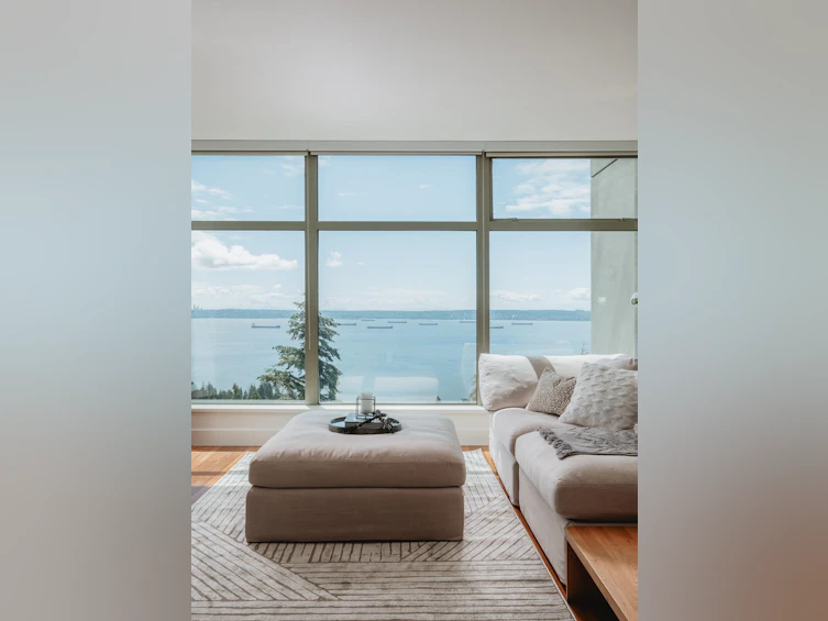 1101-3335 Cypress Place, West Vancouver, BC, V7S 3J8 - 3
