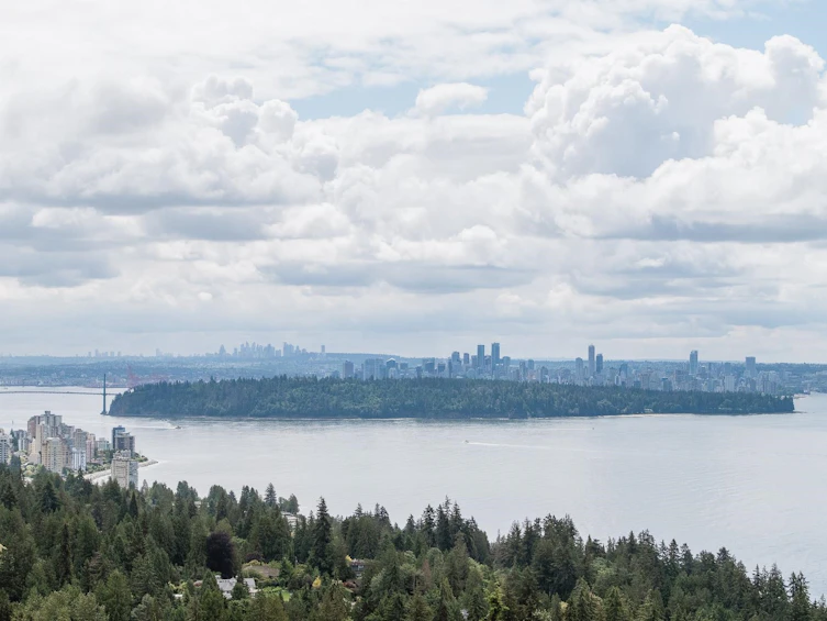1101-3335 Cypress Place, West Vancouver, BC, V7S 3J8 - 18