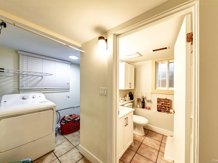 1730 E 36th Avenue, Vancouver, BC, V5P 1C5 - 35