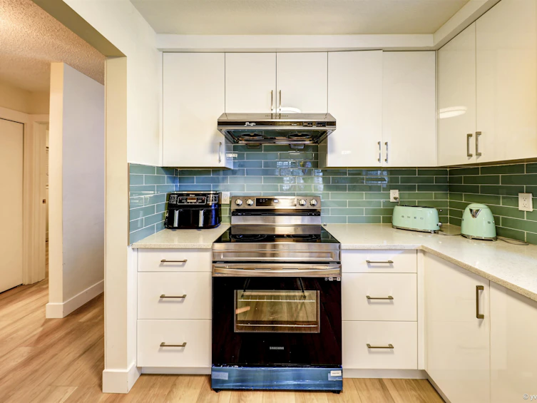 1730 E 36th Avenue, Vancouver, BC, V5P 1C5 - 12
