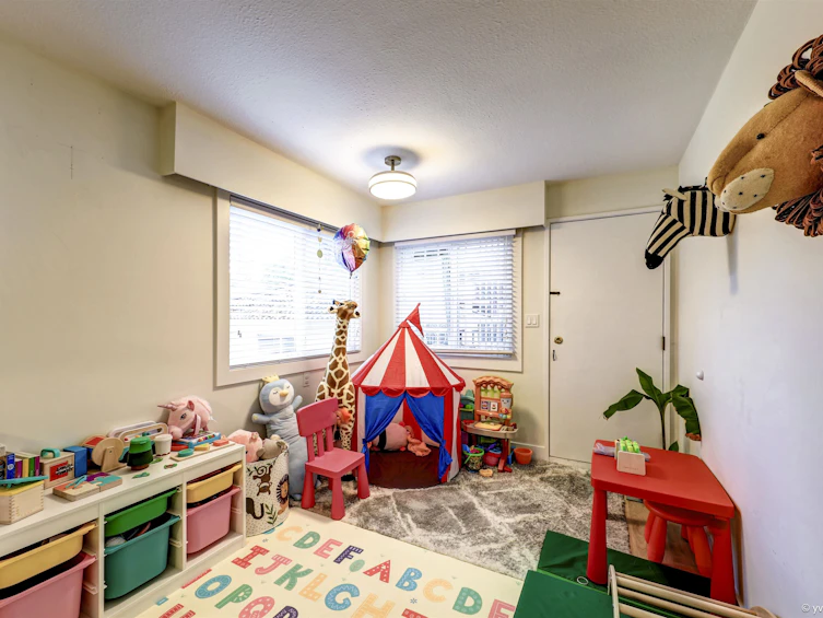 1730 E 36th Avenue, Vancouver, BC, V5P 1C5 - 27