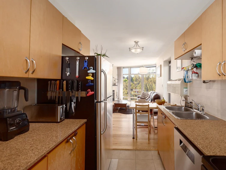 1002-2965 Fir Street, Vancouver, BC, V6J 5M9 - 9