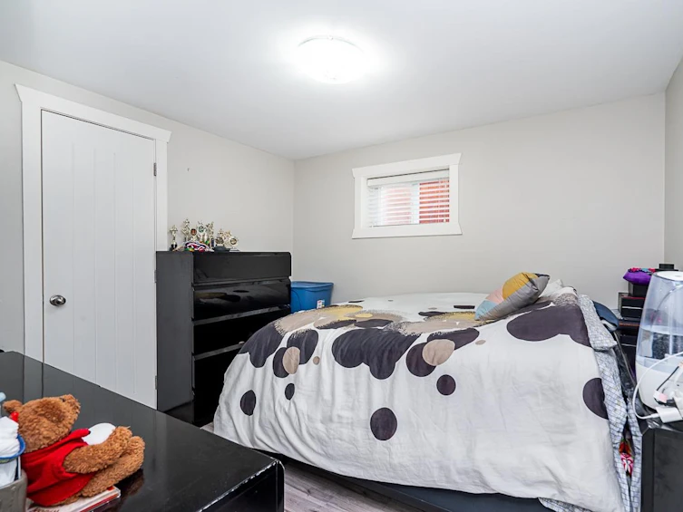 3796 Peter Street, Burnaby, BC, V5J 1N4 - 15