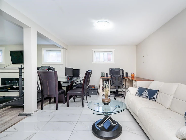 3796 Peter Street, Burnaby, BC, V5J 1N4 - 19