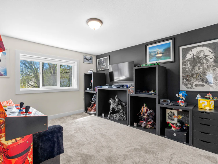 1240 Pretty Court, New Westminster, BC, V3M 6S1 - 24