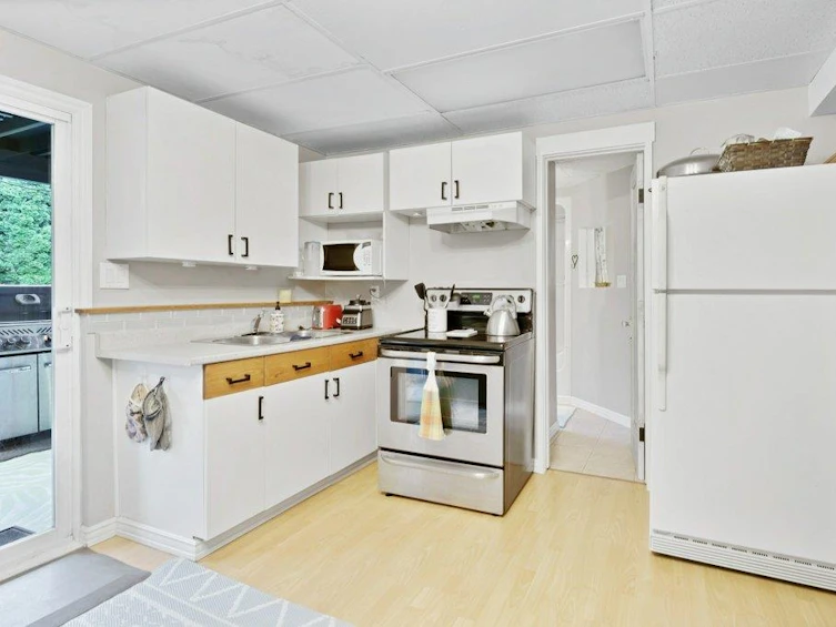 20932 Cook Avenue, Maple Ridge, BC, V2X 7P5 - 22