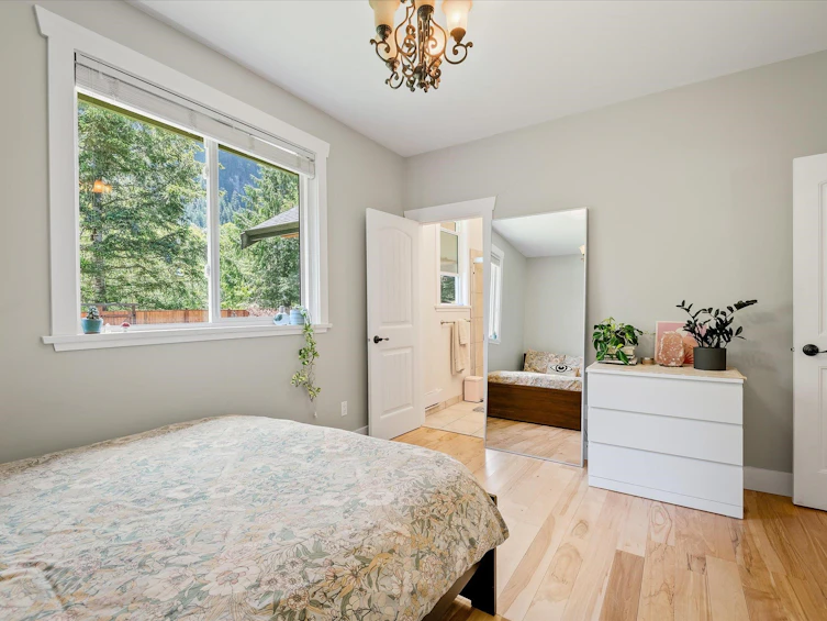 38590 Westway Avenue, Squamish, BC, V8B 0W4 - 19