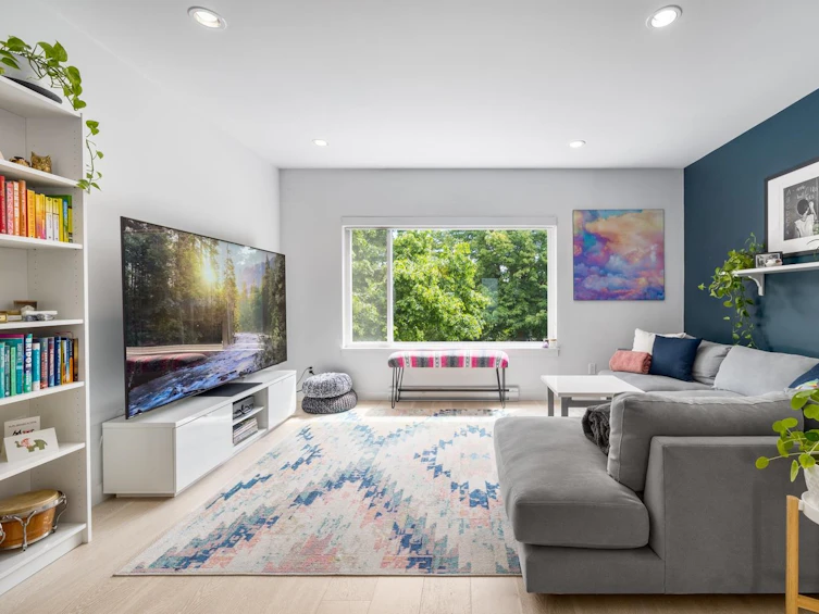 109-453 East 16th Avenue, Vancouver, BC, V5T 2T8 - 3
