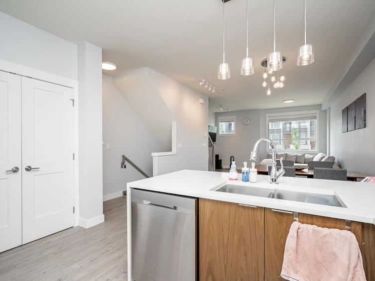 6-7011 Williams Road, Richmond, BC, V7A 1E7 - 7