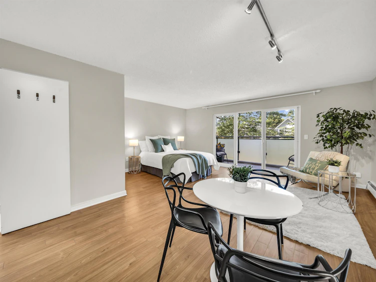 307-2250 Oxford Street, Vancouver, BC, V5L 1G1 - 7