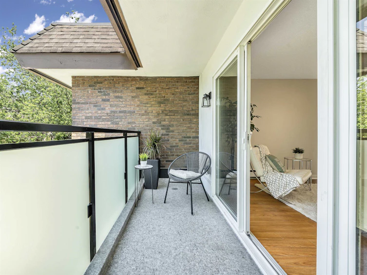 307-2250 Oxford Street, Vancouver, BC, V5L 1G1 - 16