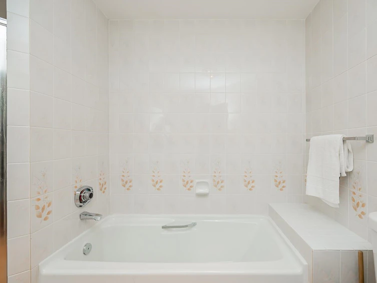 403-1150 Quayside Drive, New Westminster, BC, V3M 6E1 - 14