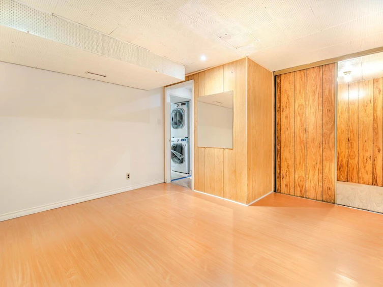 2852 East 23rd Avenue, Vancouver, BC, V5R 1B1 - 19