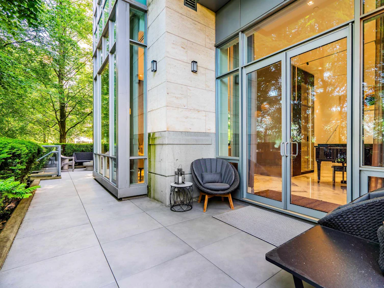 107-323 Jervis Street, Vancouver, BC, V6C 3P8 - 2