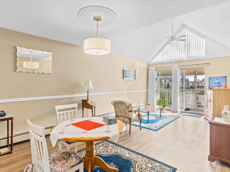 313 - 31930 Old Yale Road, Abbotsford BC V2T 2C7