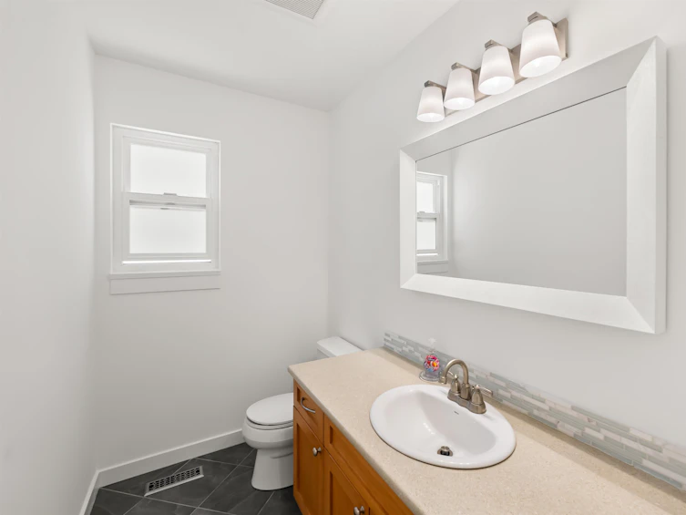 3371 Chatham Street, Richmond, BC, V7E 2Y8 - 24