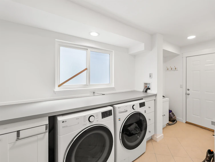 3371 Chatham Street, Richmond, BC, V7E 2Y8 - 32