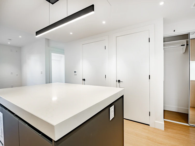 108-2235 E Broadway, Vancouver, BC, V5N 1W8 - 5