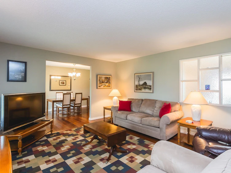 5835 Crescent Drive, Delta, BC, V4K 2E7 - 2