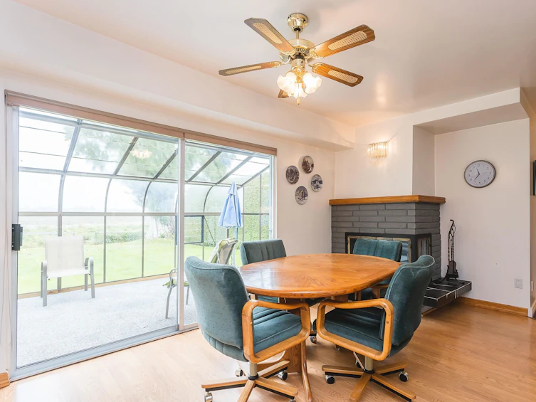 5835 Crescent Drive, Delta, BC, V4K 2E7 - 6
