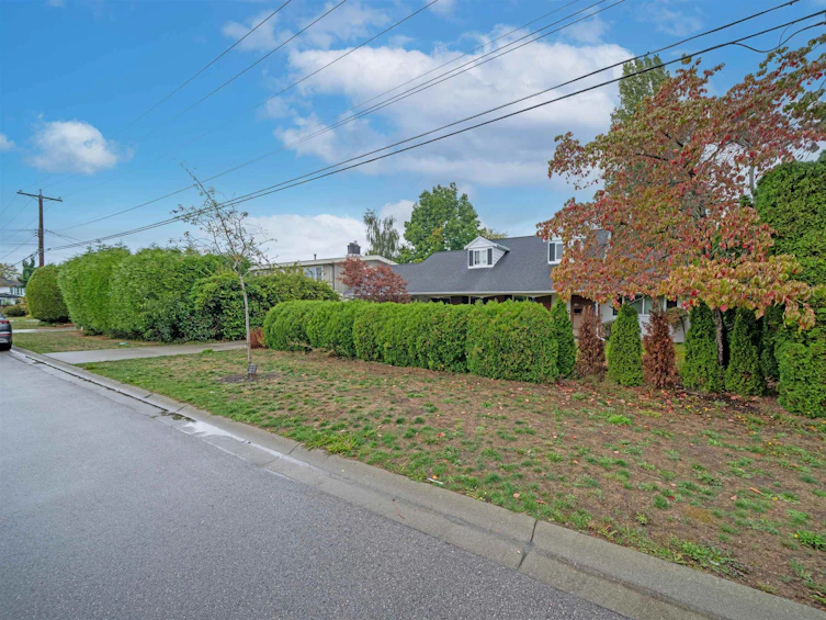 5835 Crescent Drive, Delta, BC, V4K 2E7 - 28