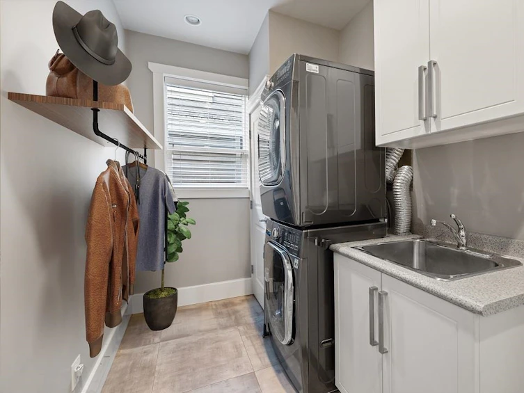 16211 31 Avenue, Surrey, BC, V3Z 7E1 - 12