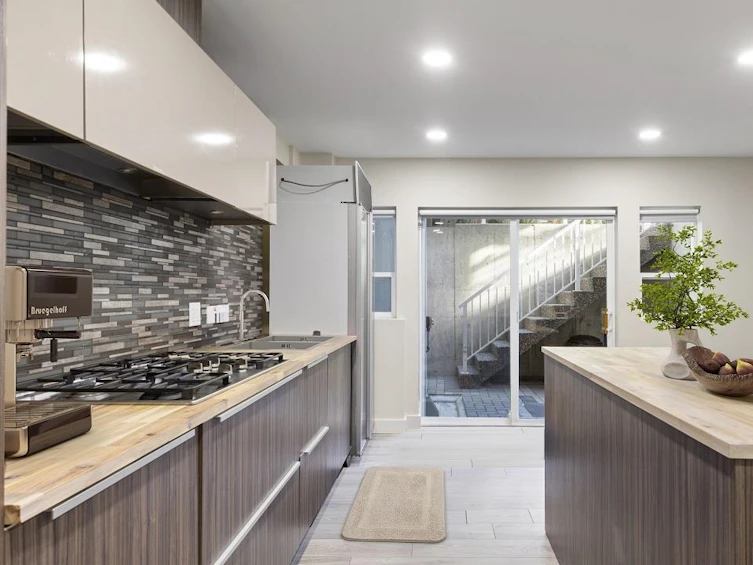 16211 31 Avenue, Surrey, BC, V3Z 7E1 - 28