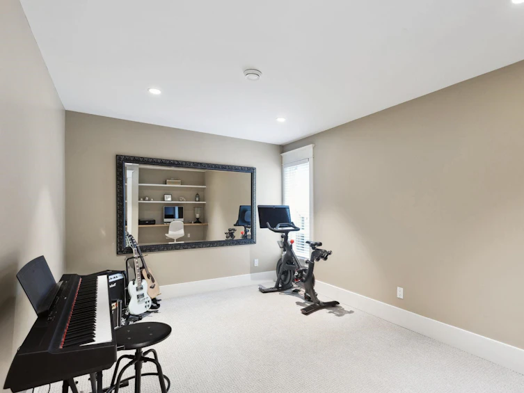 310 West 14 Street, North Vancouver, BC, V7M 1P6 - 23