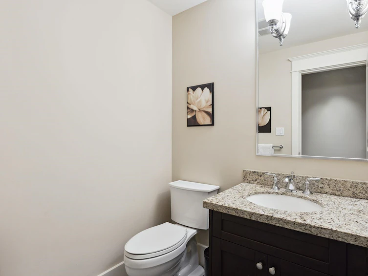 310 West 14 Street, North Vancouver, BC, V7M 1P6 - 26