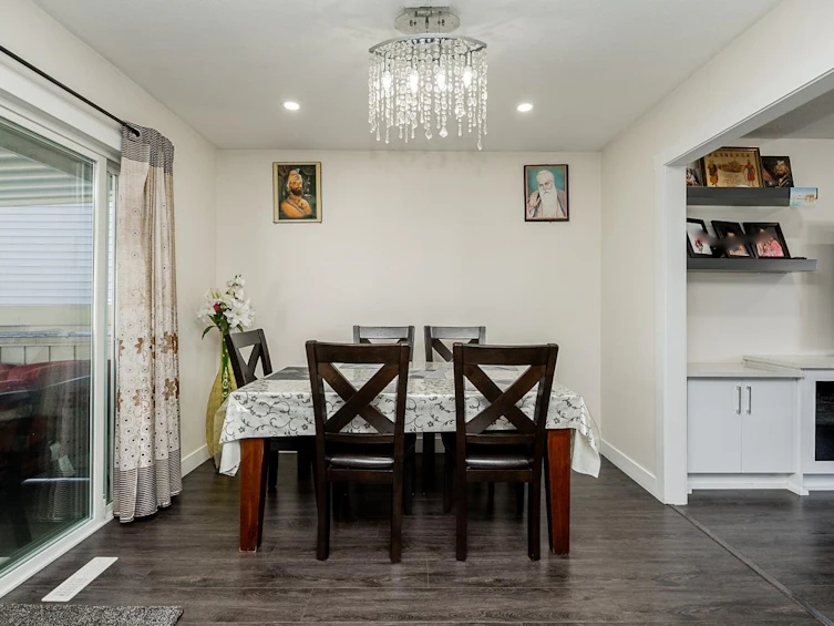 13236 66a Avenue, Surrey, BC, V3W 8E3 - 28
