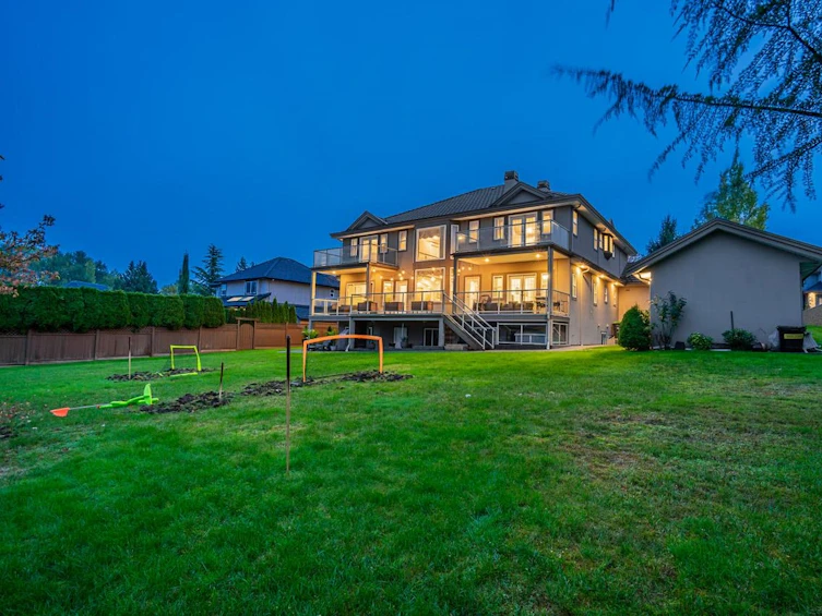 16645 87a Avenue, Surrey, BC, V4N 5B2 - 38