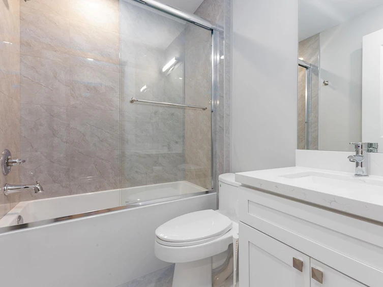 3115 West 29th Avenue, Vancouver, BC, V6L 1Y5 - 30