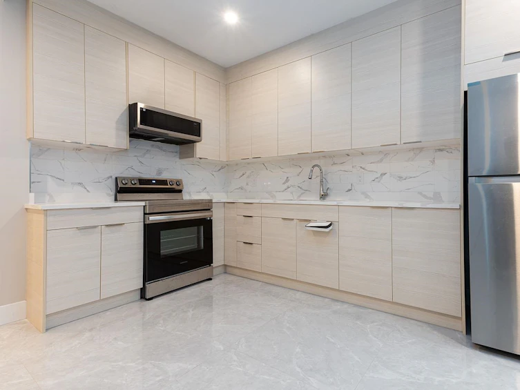 3115 West 29th Avenue, Vancouver, BC, V6L 1Y5 - 33