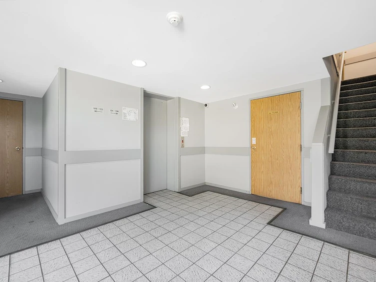 206-6105 Kingsway Street, Burnaby, BC, V5J 5C7 - 4