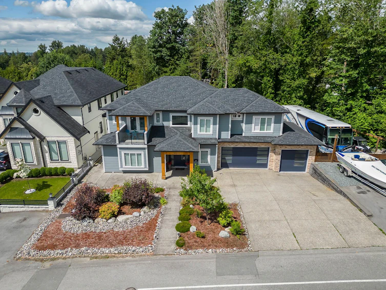 8071 Hyde Street, Mission, BC, V2V 3V1 - 3