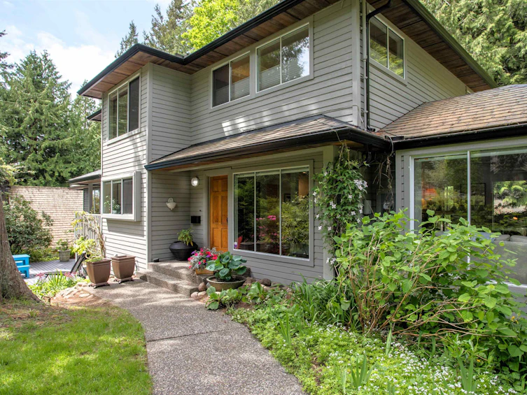 6783 Dufferin Avenue, West Vancouver, BC, V7W 2K3 - 3
