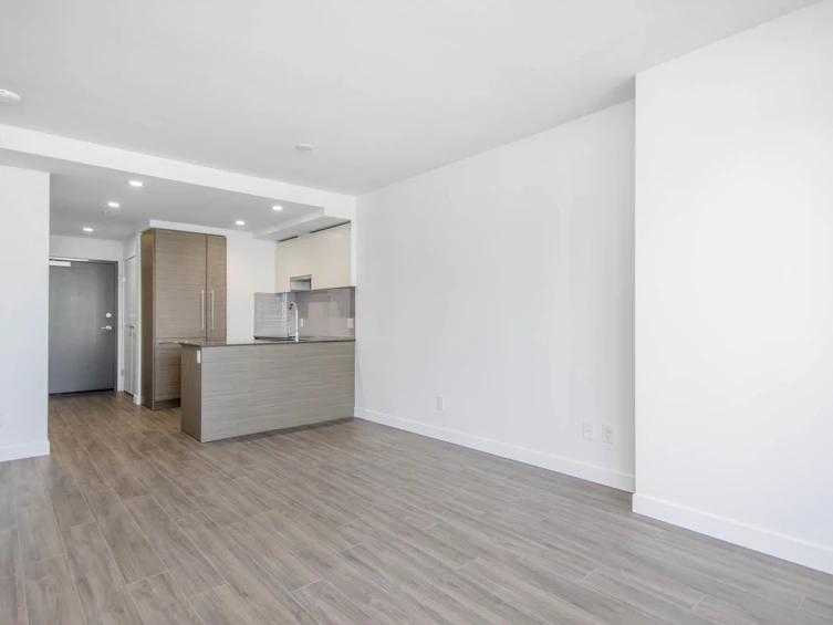2808-13615 Fraser Highway, Surrey, BC, V3T 0P7 - 6