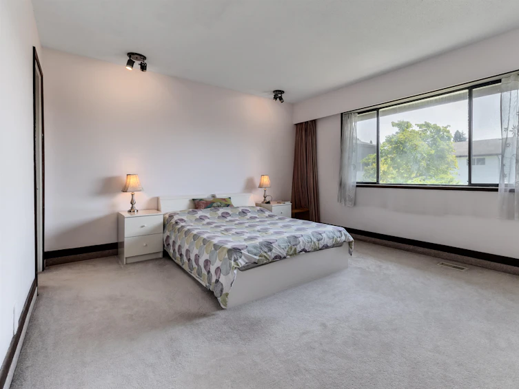 5532 Cedardale Court, Burnaby, BC, V5B 2B8 - 15