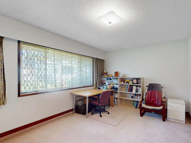 5532 Cedardale Court, Burnaby, BC, V5B 2B8 - 21