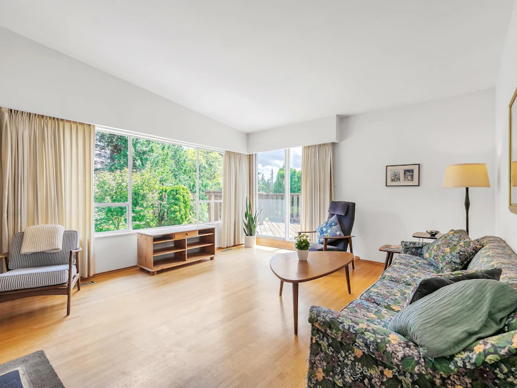 2224 Greylynn Crescent, North Vancouver, BC, V7J 2X8 - 5