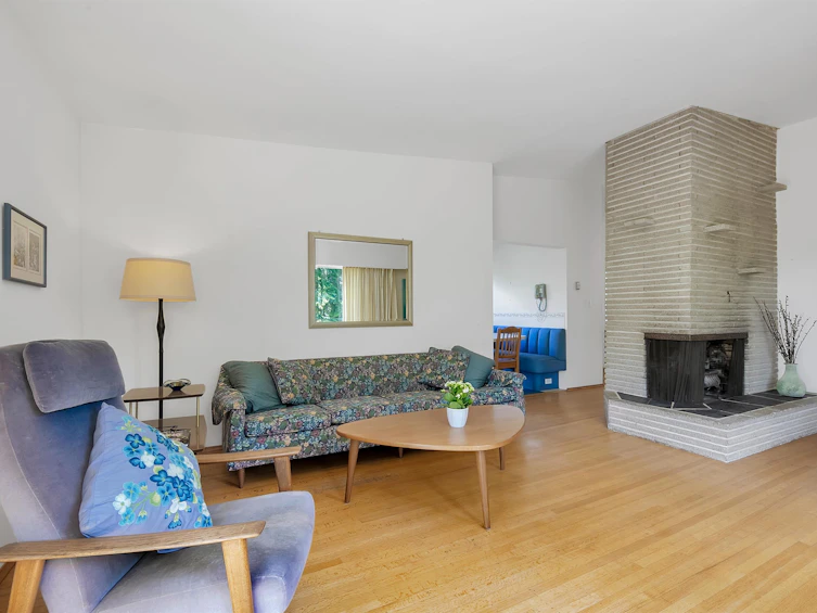 2224 Greylynn Crescent, North Vancouver, BC, V7J 2X8 - 6