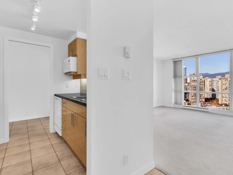2705-193 Aquarius Mews, Vancouver, BC, V6Z 2Z2 - 6