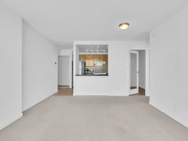 2705-193 Aquarius Mews, Vancouver, BC, V6Z 2Z2 - 13