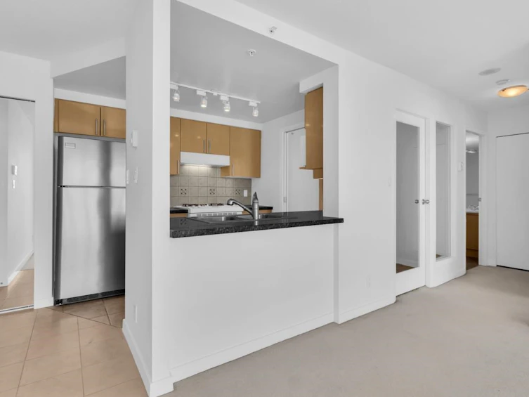 2705-193 Aquarius Mews, Vancouver, BC, V6Z 2Z2 - 15