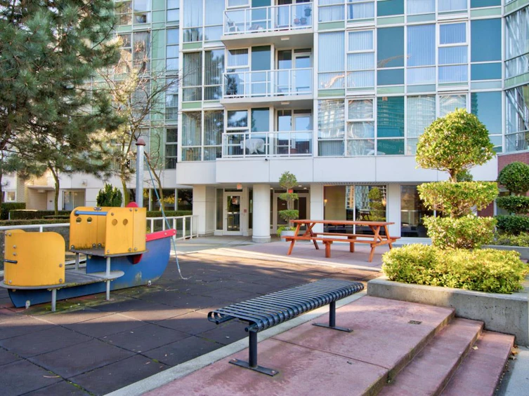 2705-193 Aquarius Mews, Vancouver, BC, V6Z 2Z2 - 25