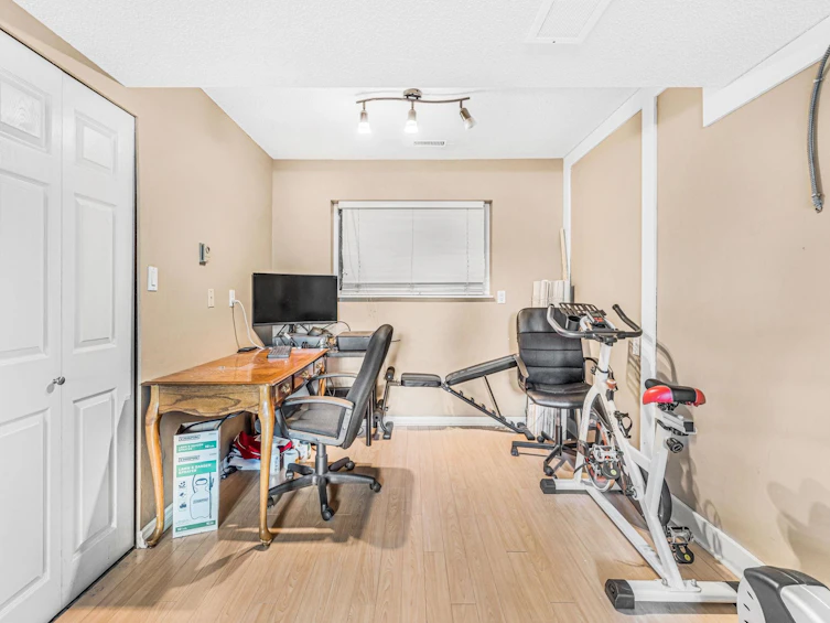 8942 112 Street, Delta, BC, V4C 4X4 - 10