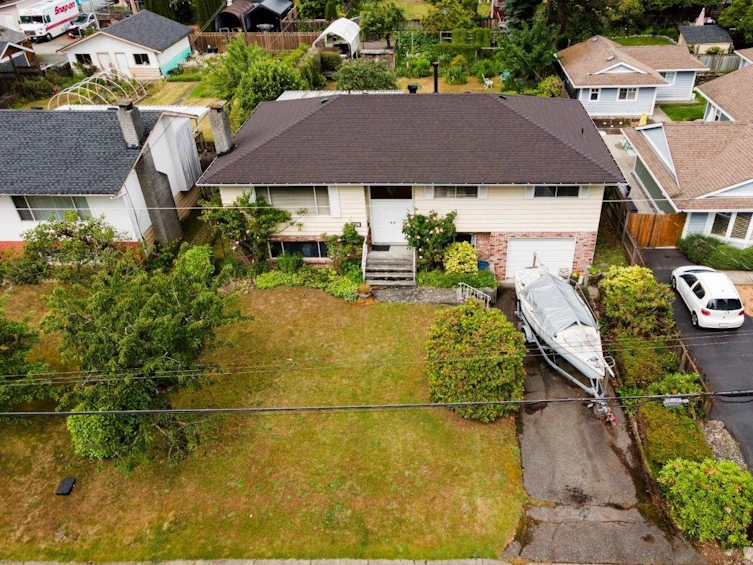 770 East 15th Street, North Vancouver, BC, V7L 2S4 - 4