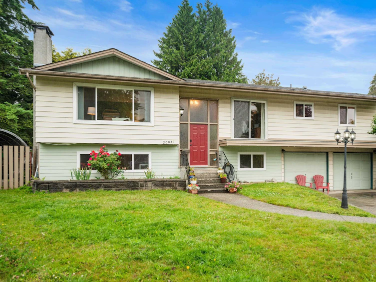20841 Stoney Avenue, Maple Ridge, BC, V2X 7T2 - 3