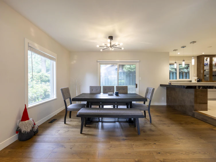 5202 Sprucefeild Road, West Vancouver, BC, V7W 2X6 - 9