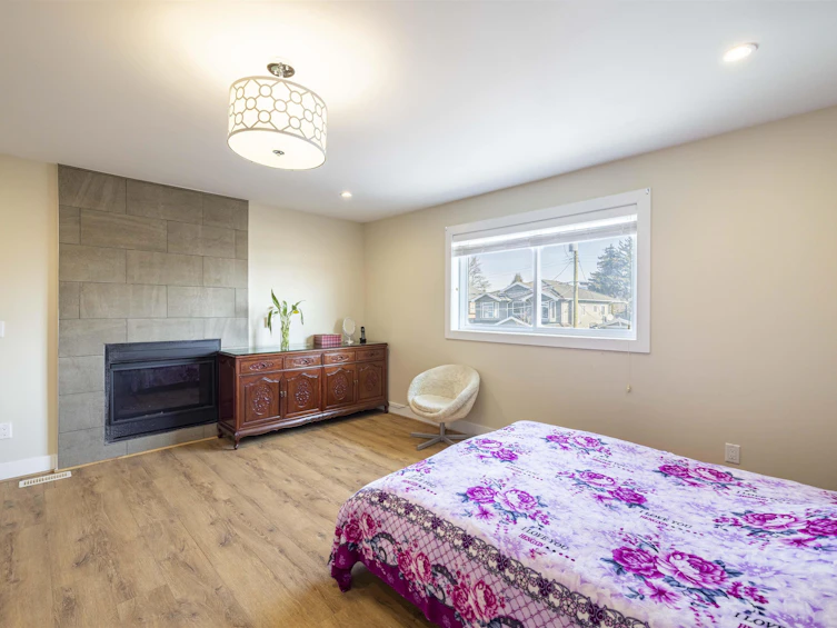7535 Burgess Street, Burnaby, BC, V3N 3H9 - 18
